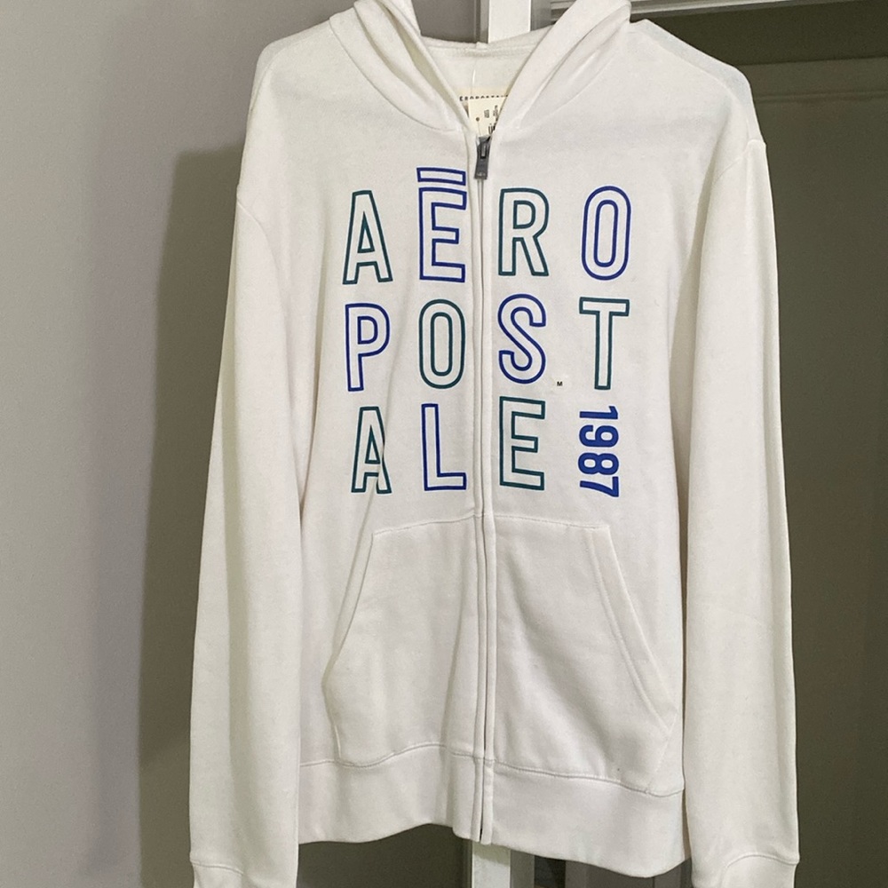 Aeropostale zip up jacket size medium